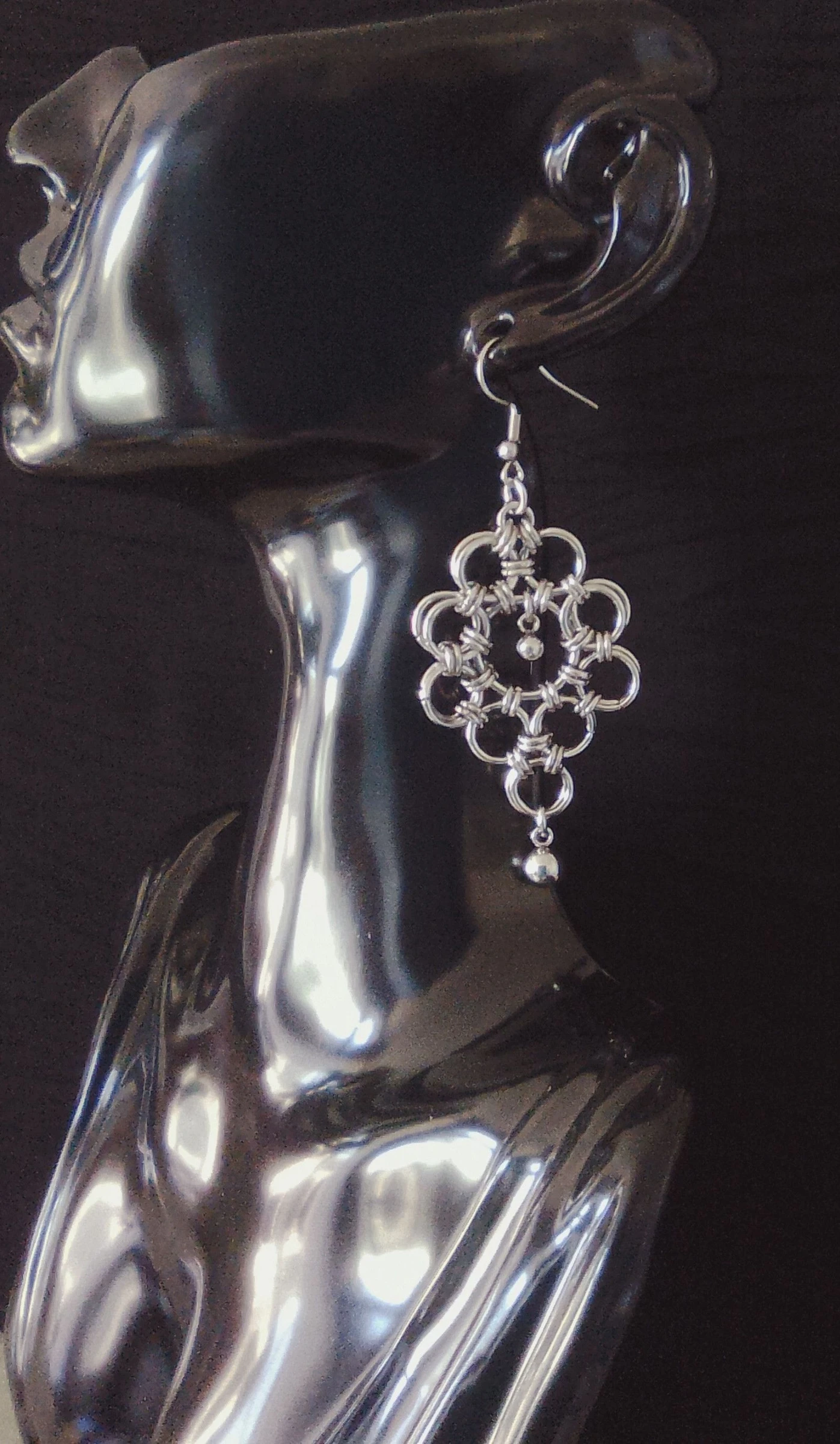 Boucles d'oreilles "marguerite" Style gothique 